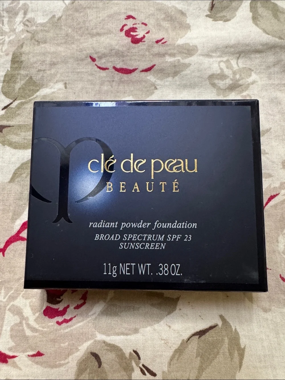 Radiant Powder Foundation – Refill O60